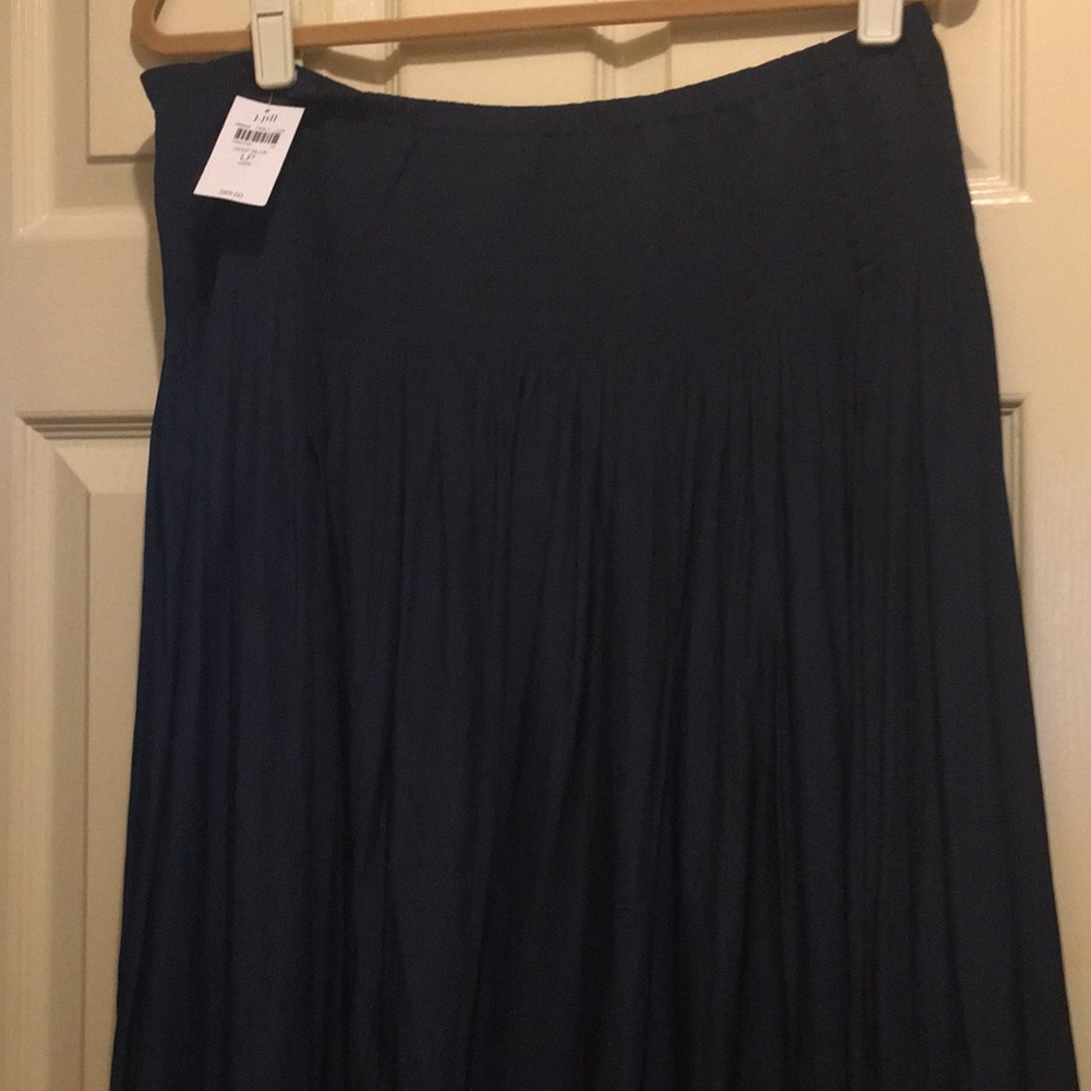 Navy skirt